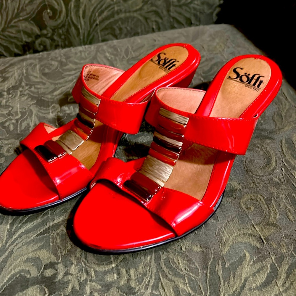 Burnt Orange Sofft Slip on Sandle size 7.5